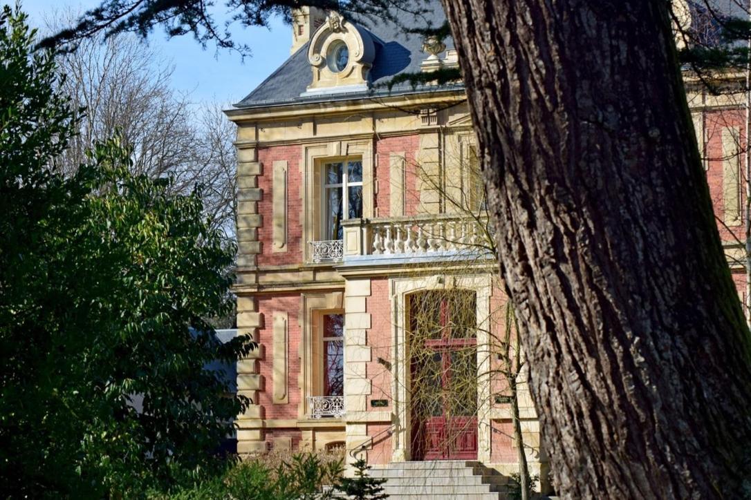 Chambres D'Hotes Le Clos Des Marronniers Douvres-la-Délivrande Exterior foto